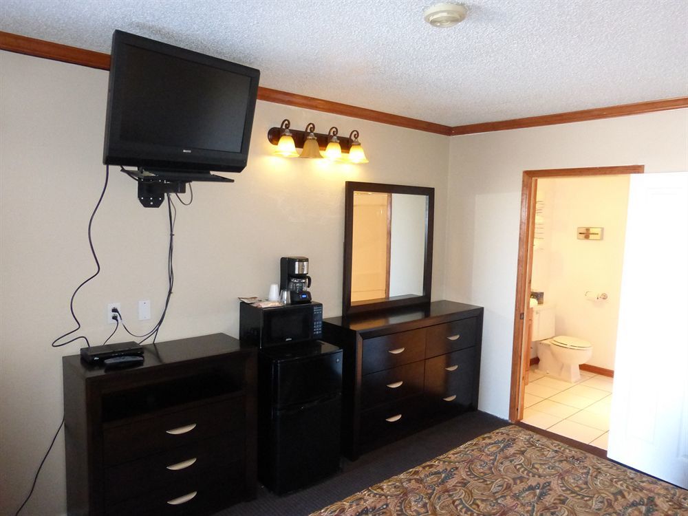 Travel Inn Ларами Экстерьер фото